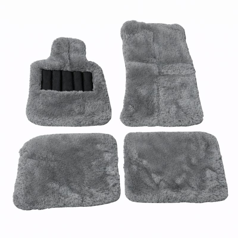 Mogul Mats™ Long-Wool Sheepskin Floor Mats for Rolls-Royce Cullinan (2” Pile)