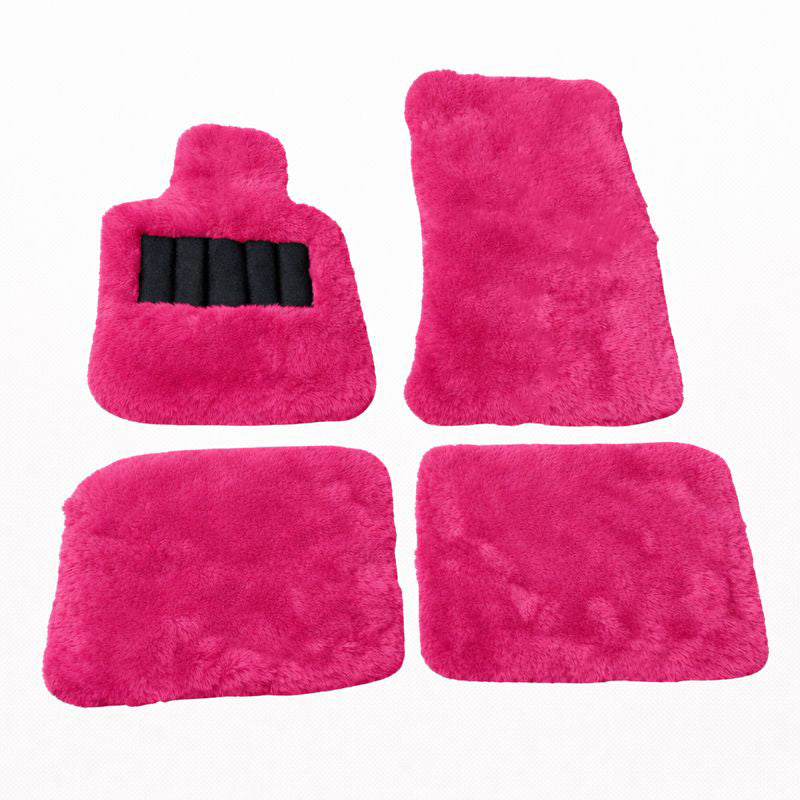 Mogul Mats™ Long-Wool Sheepskin Floor Mats for Rolls-Royce Cullinan (2” Pile)