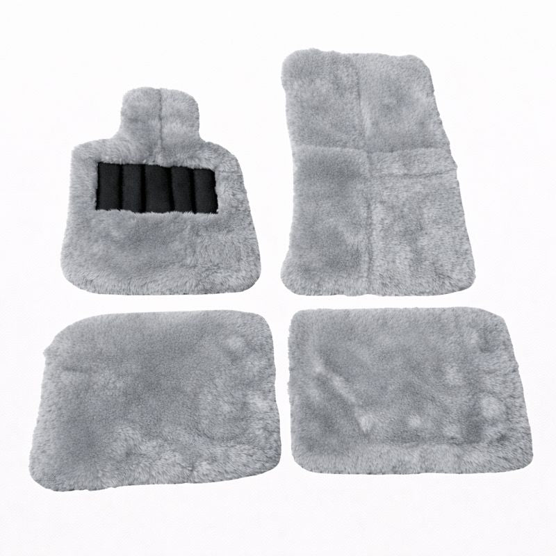 Mogul Mats™ Long-Wool Sheepskin Floor Mats for Rolls-Royce Cullinan (2” Pile)