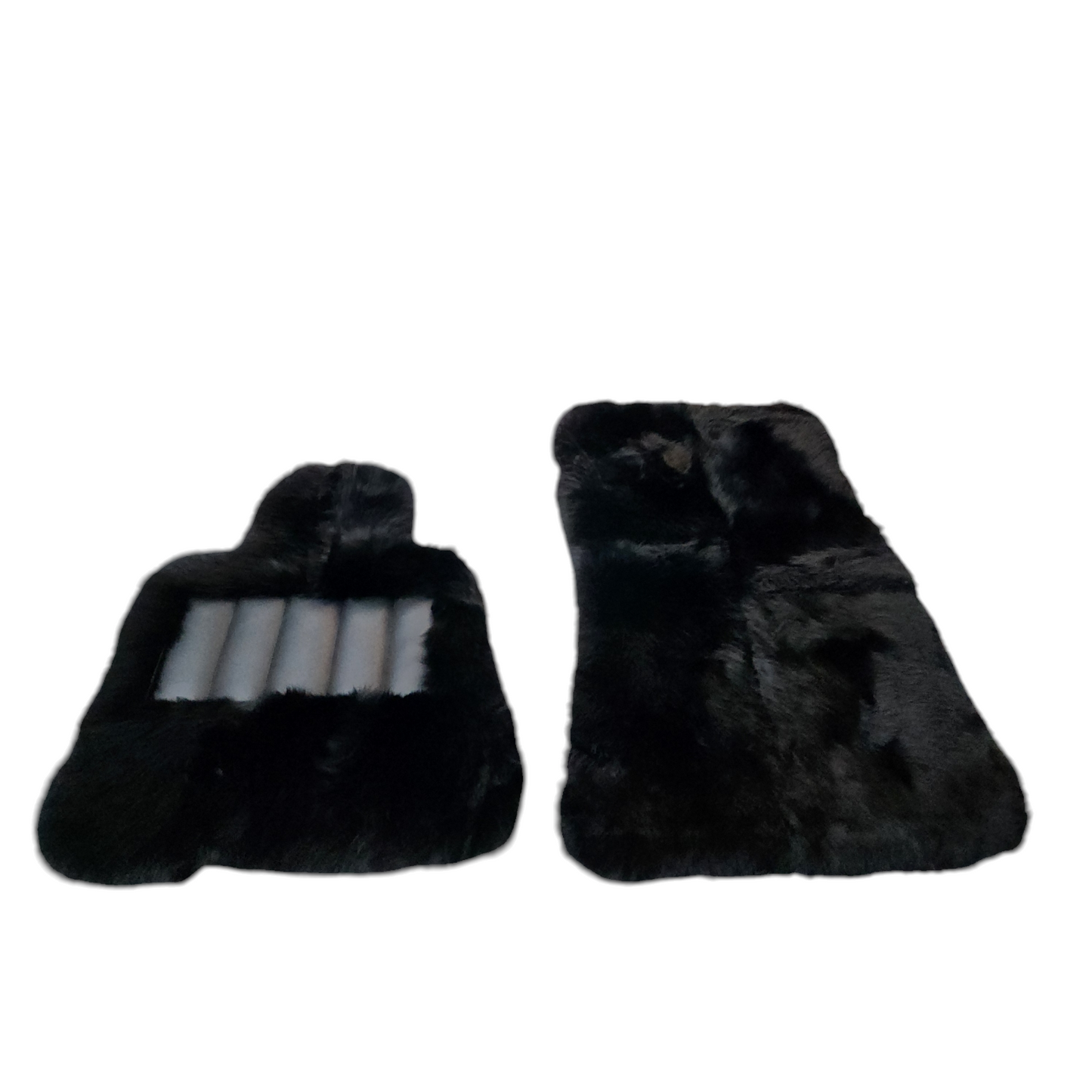 Mogul Mats™ Long-Wool Sheepskin Floor Mats for Rolls-Royce Cullinan (2” Pile)