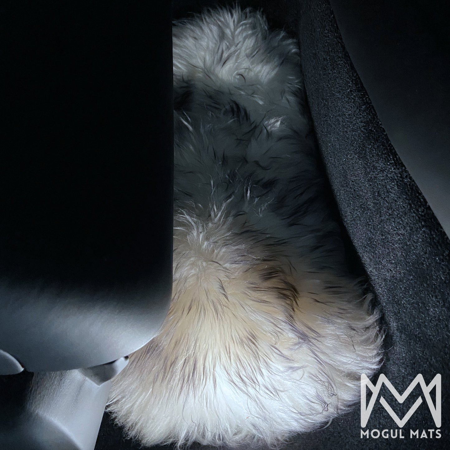 سجادات أرضية من جلد الغنم 4 قطع من Mogul لسيارة Rolls Royce Wraith