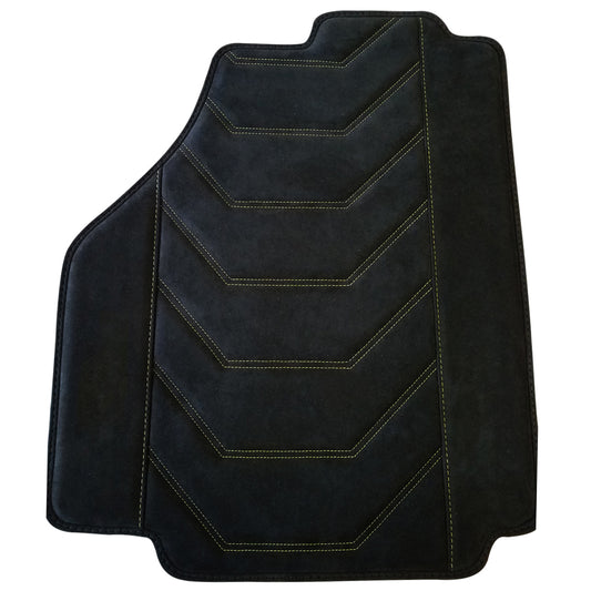 سجادات أرضية Mogul Mats Rari Design من Alcantara لسيارة فيراري ابتداءً من @